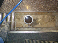 兵庫県宝塚市　カラオケ店